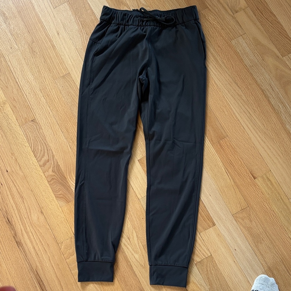 Women’s Dark Green Jogger Pants